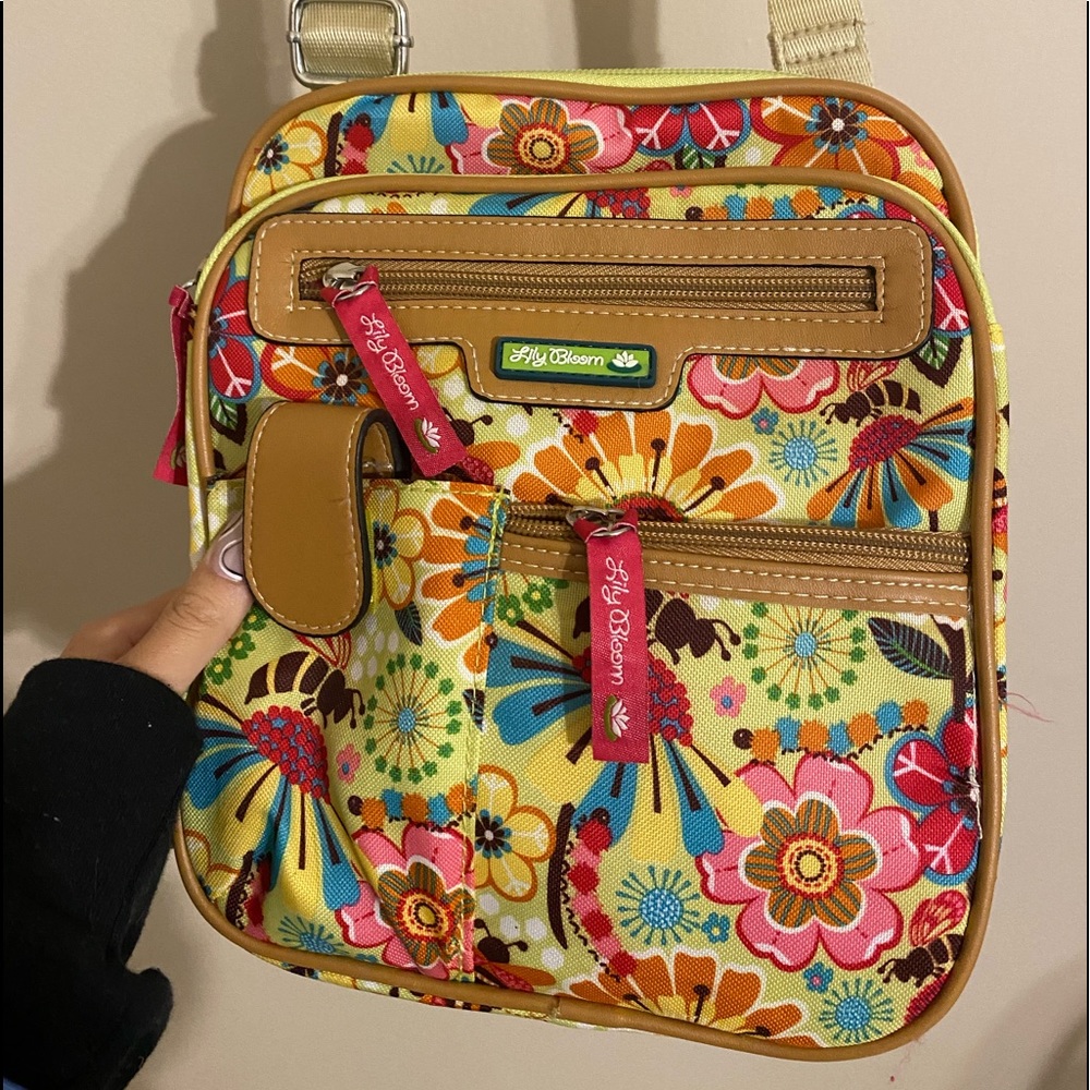 Lily Bloom Floral Crossbody Bag🌸🌺